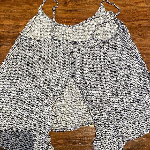 Tank top - Picture 2 of 3